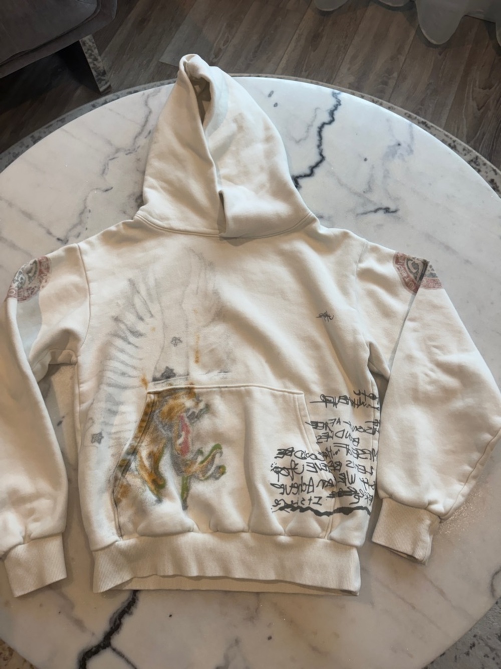 Travis Scott concert hoodie Adult small but would fit 13/14 size Utopia Concert